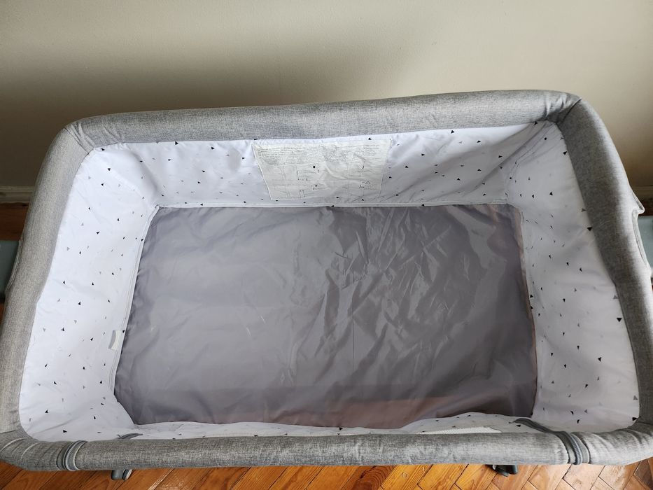 Carrinho,Ovo Banheira com trocador, berço next 2 me muito bons tudo po