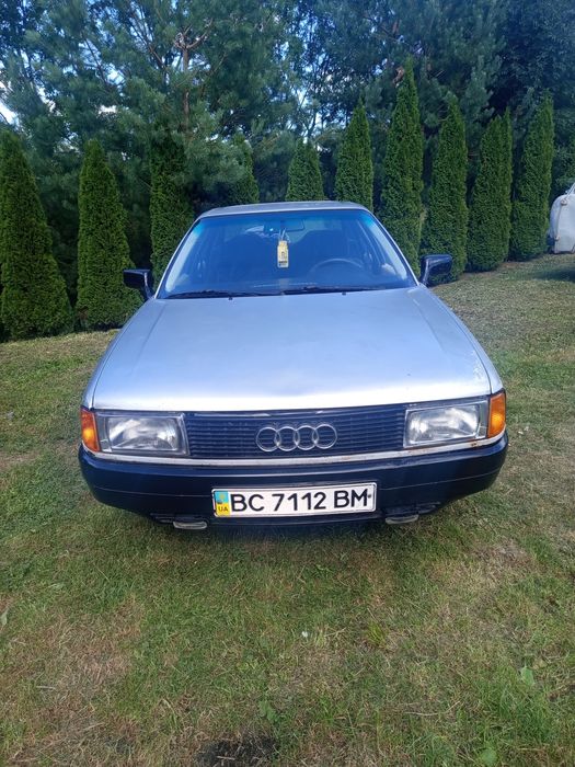Продам Audi 80 1.6
