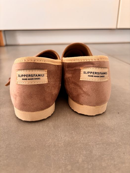 Kapcie Slippers Family rozm. 36