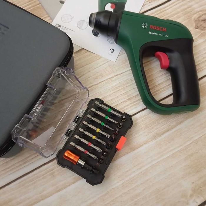 Bosch Młotowiertarka Akumulatorowa Home Garden EasyHammer 12V LED 3w1