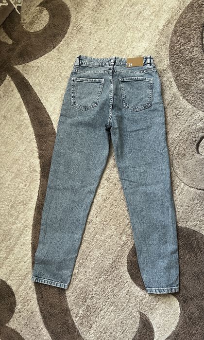 Джинси жіночі МОМ
