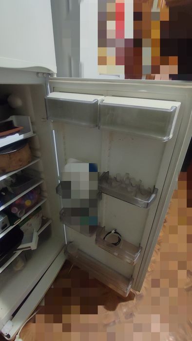 Продам холодильник на запчасти