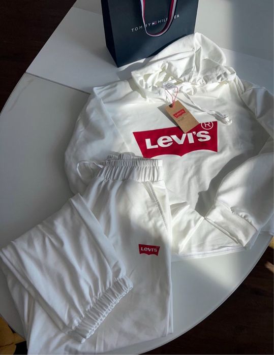 Костюм с брюками LEVI’S