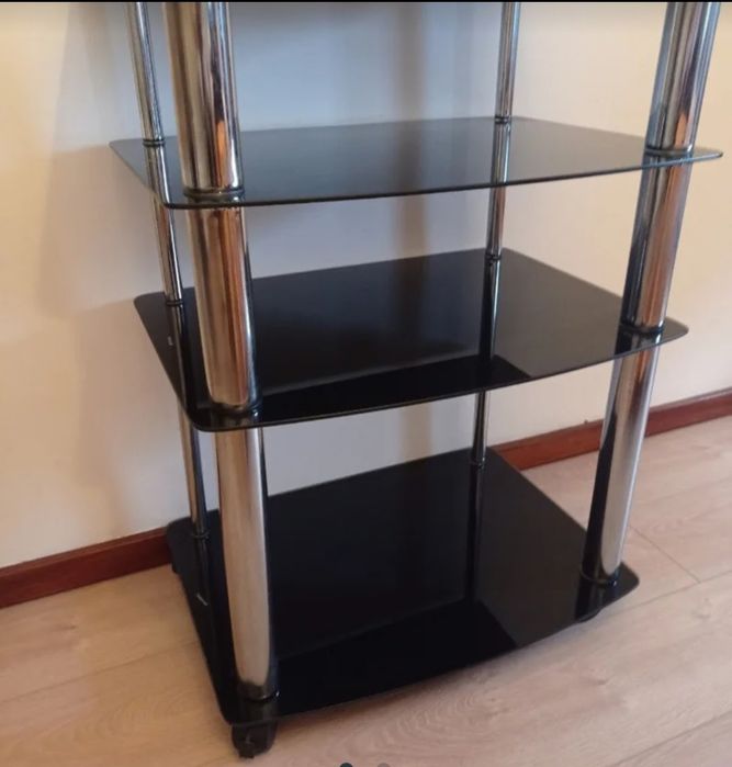 Móvel para TV em vidro