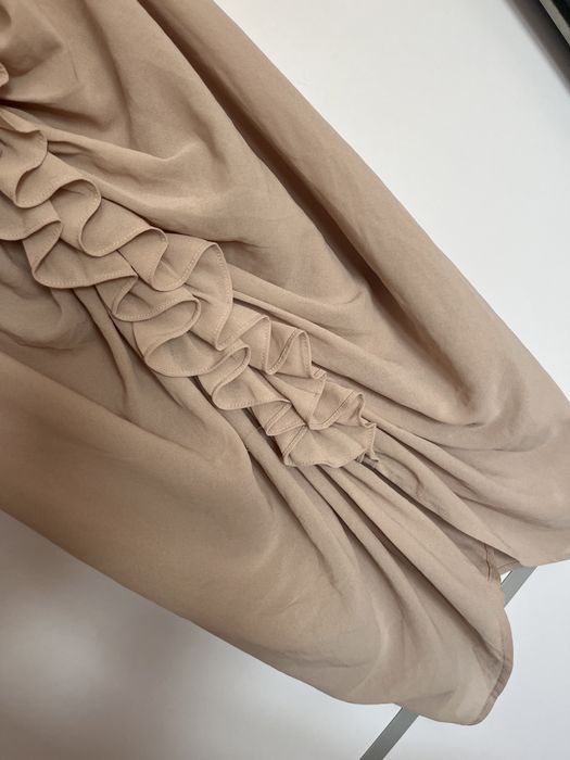 Beżowa elegancka sukienka 36 H&M