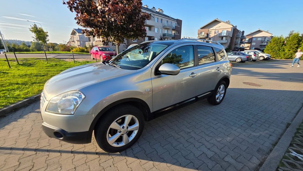 Nissan Qashqai+2