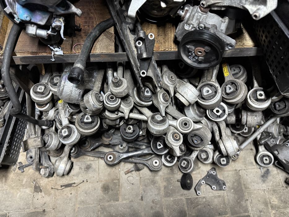 Цапфа Стойка Ричаг Пружина BMW E39 E46 E53 E60 E65 Е90 Е87 Е83