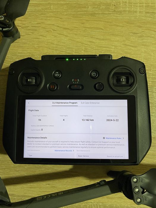 DJI Mavic 3t 1година, комплект, стан нового