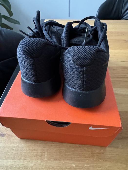 Buty sportowe NIKE TANJUN