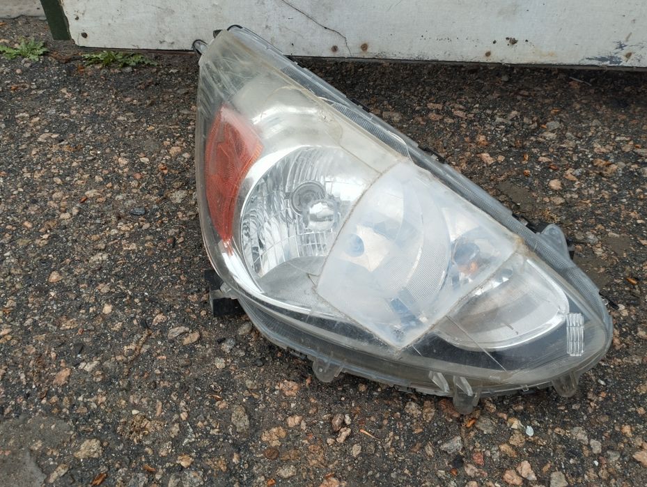 Mirage Space Star mitsubishi фара ПАРА