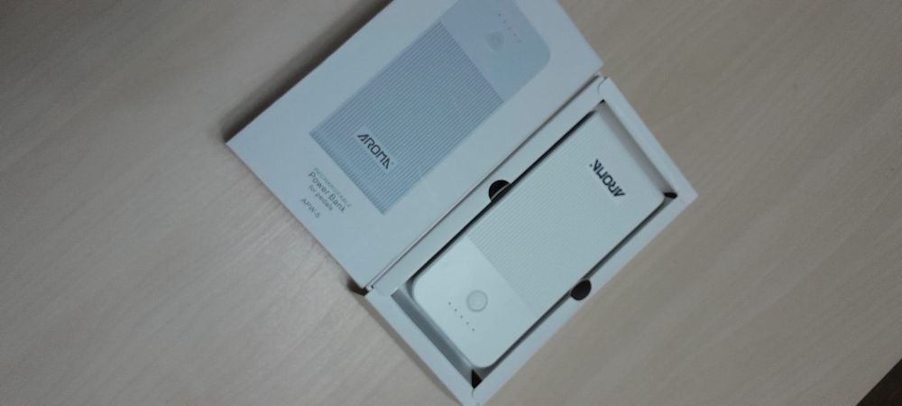 Aroma Fonte de alimentação portátil , Powerbank Novo