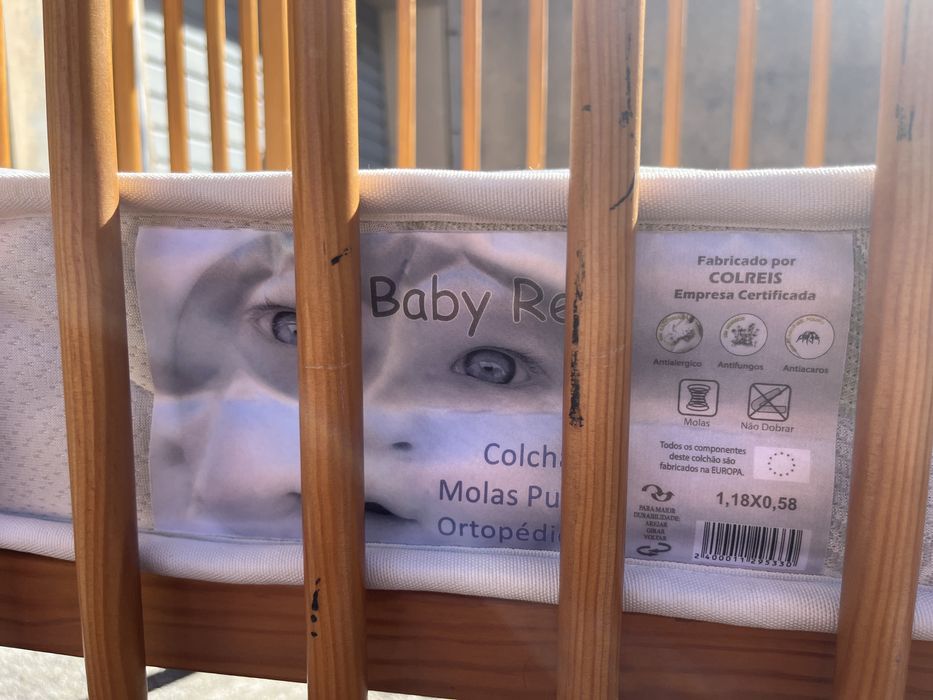 Berço com colechão