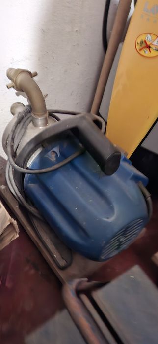 Bomba de água de superfície Royal Einhell