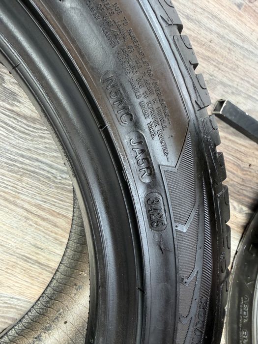 Шини Goodyear 255/45/R18