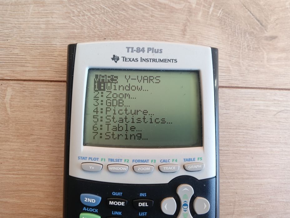 Texas Instruments TI-84 Plus kalkulator naukowy