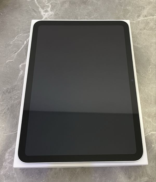Tablet APPLE iPad 11" 11 gen. 128 GB Wi-Fi Srebrny + Rysik Apple Pencil