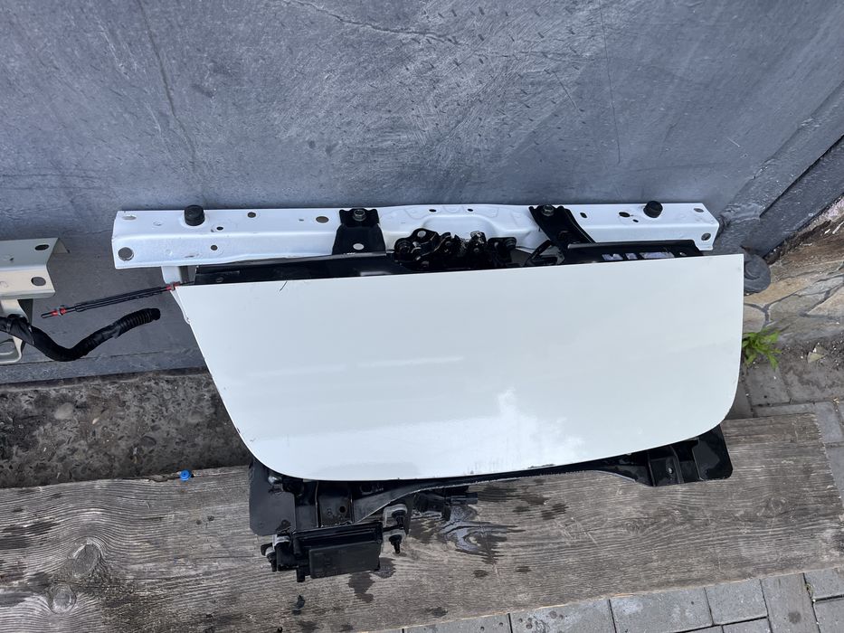 Leaf 2 лиф 2 порт зарядки  телефізор