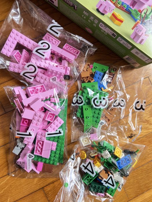 Lego Minecraft como novo