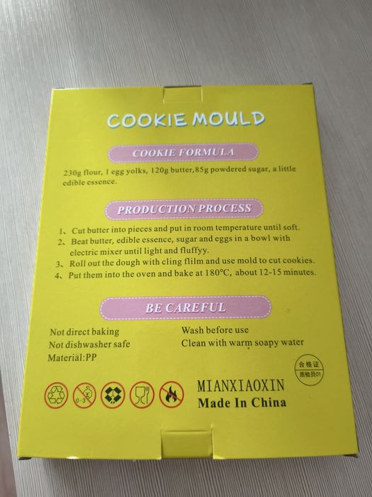 Foremki Formy Do Pierników Ciastek 8szt.