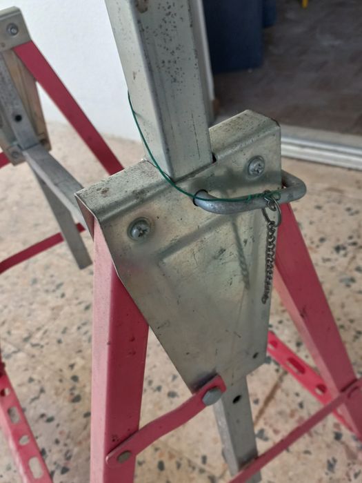 Bancada de trabalho regulável da Kinzo