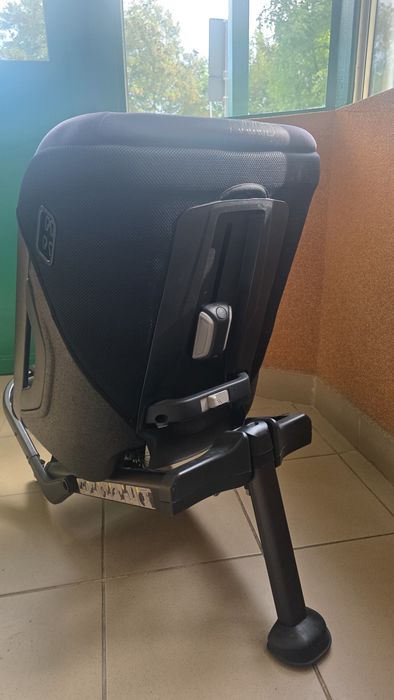 Fotelik Axkid One + RWF 0-23kg isofix