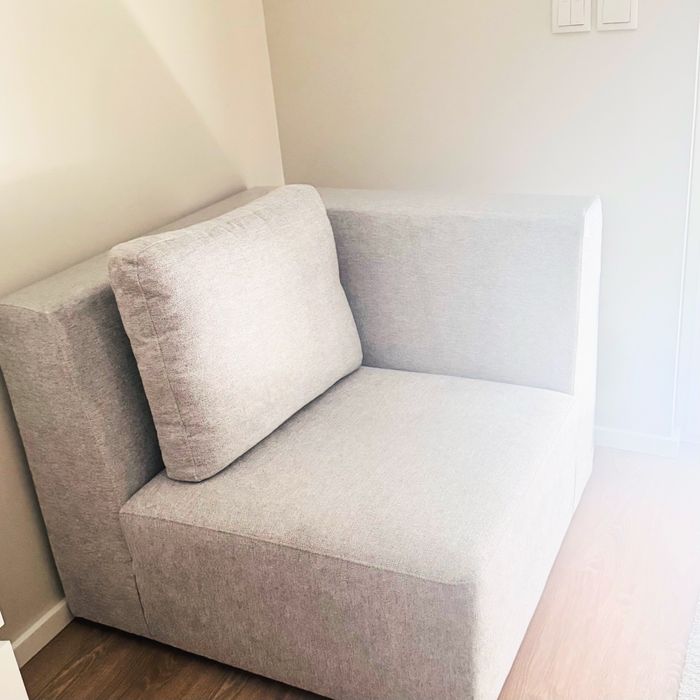 Vendo poltrona de canto fabrico nacional