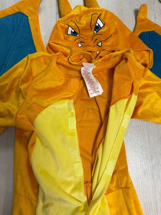 Новорічний костюм дракона , покемона, з крилами