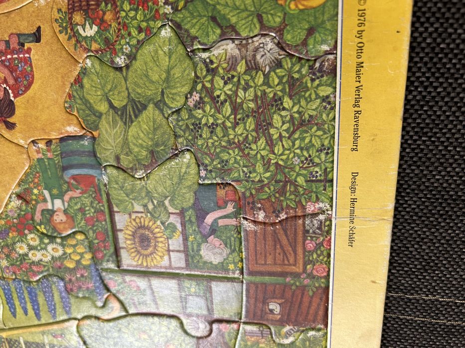 Puzzle na płytce