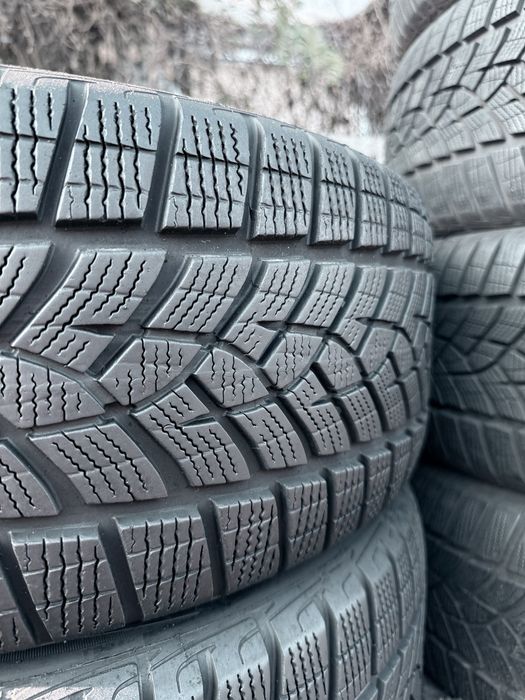 225 55 18 Goodyear UltraGrip Perfomane Gen 1 Suv 85% 2024 Шини Зима