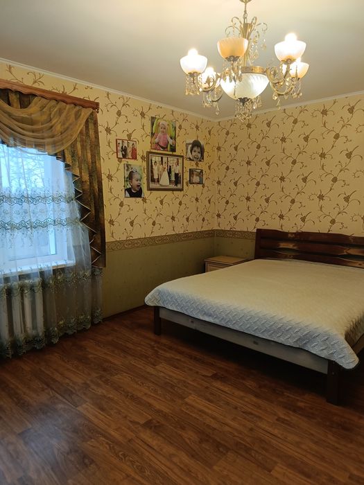 Оренда великого будинку у с. Киселівка