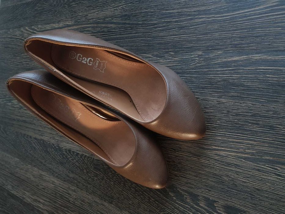 Szpilki/ buty na obcasie