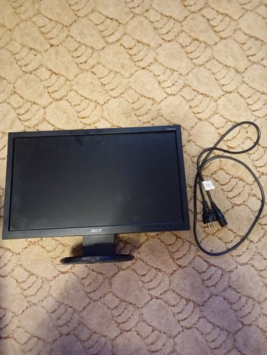 Monitor Acer 19'
