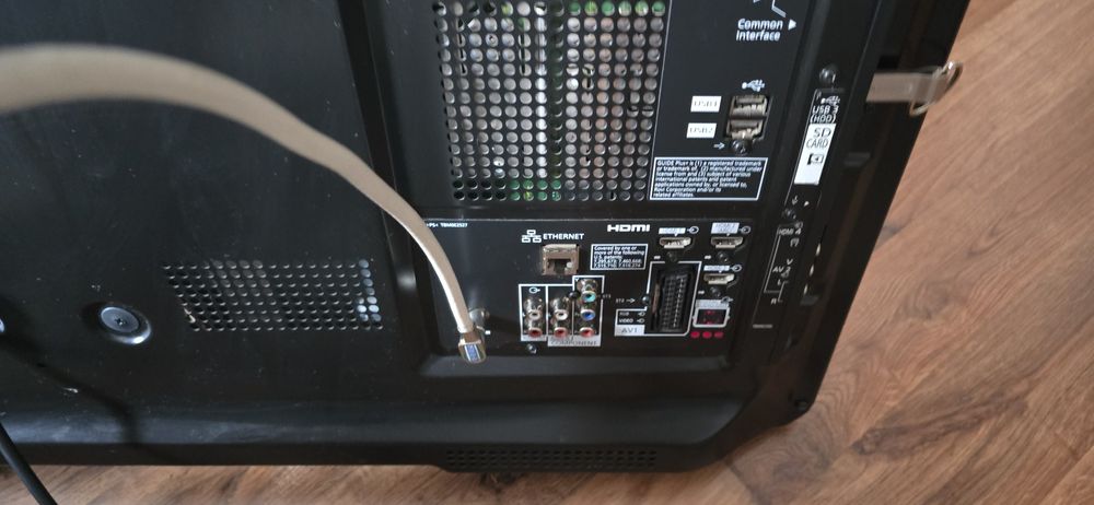 Panasonic Plazma 50 Cali DVB-T-C USB Pilot