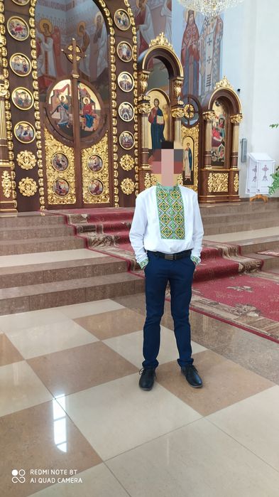 Штани   сині   .