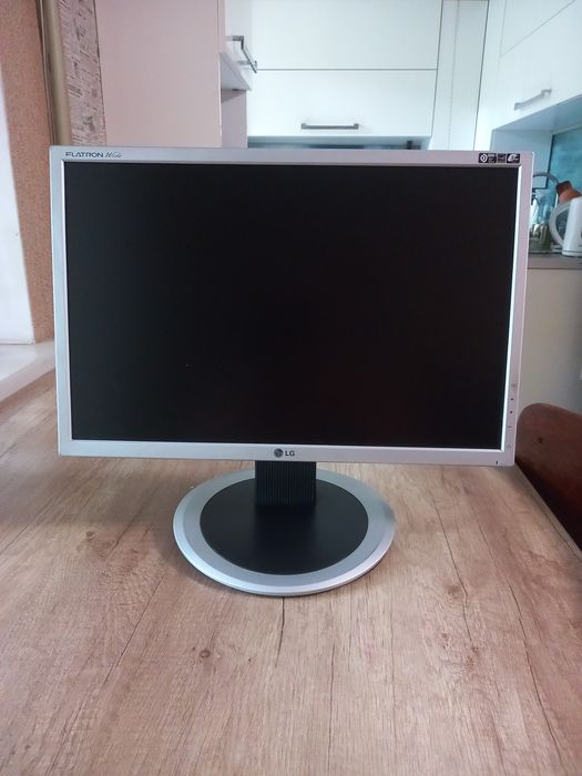 Монітор LG FLATRON 17"