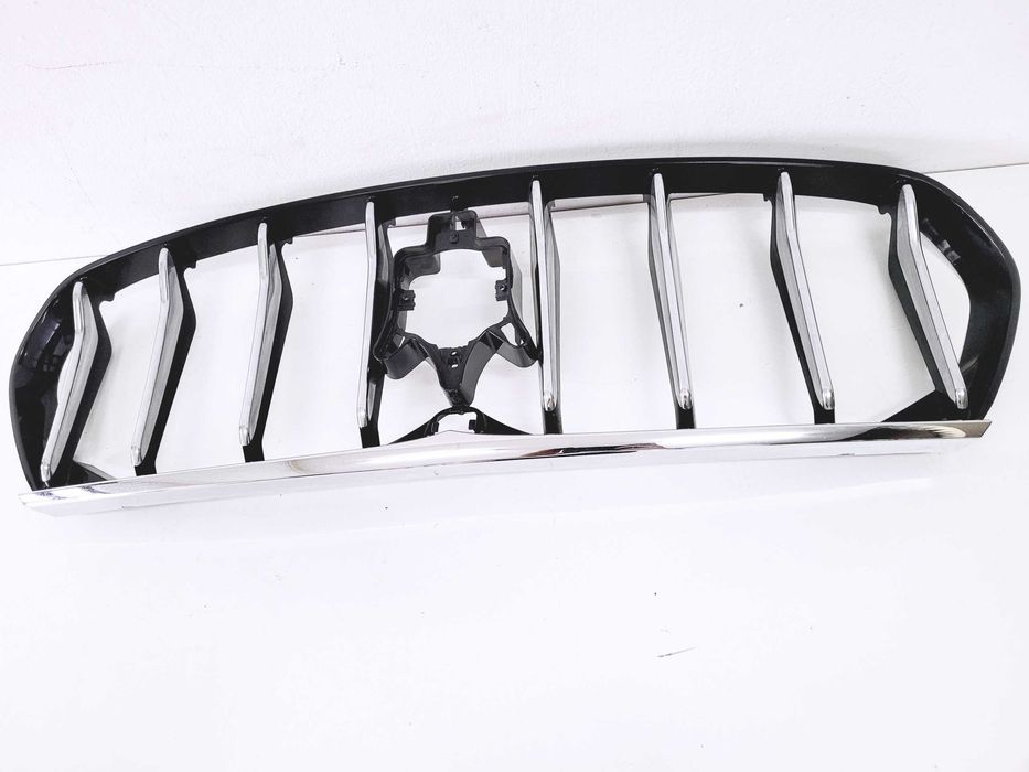 Maserati Levante - GRILL, atrapa zderzaka [radar kamera]