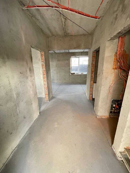 Продаж дуплекса на 4 житлових кімнати!