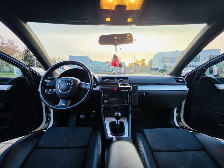 Audi A4 B7  2.0  TDI  S-line