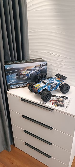Машинка на радіокеруванні  DEERC 003E,(H16E-70км/ч),1:14, 4WD, 50км/ч