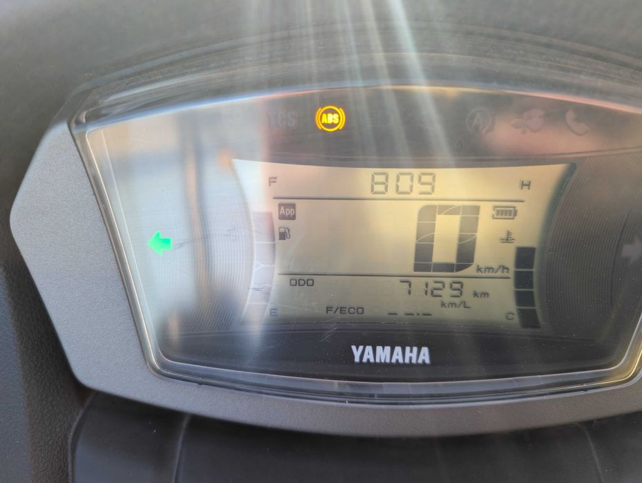 Yamaha Nmax 125 / 2024