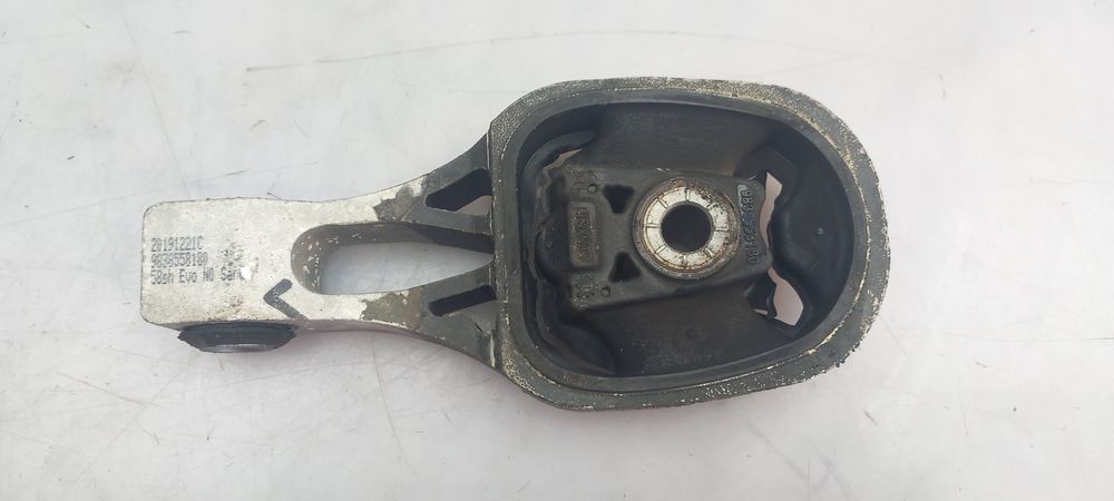 Apoio da caixa OPEL Corsa F
