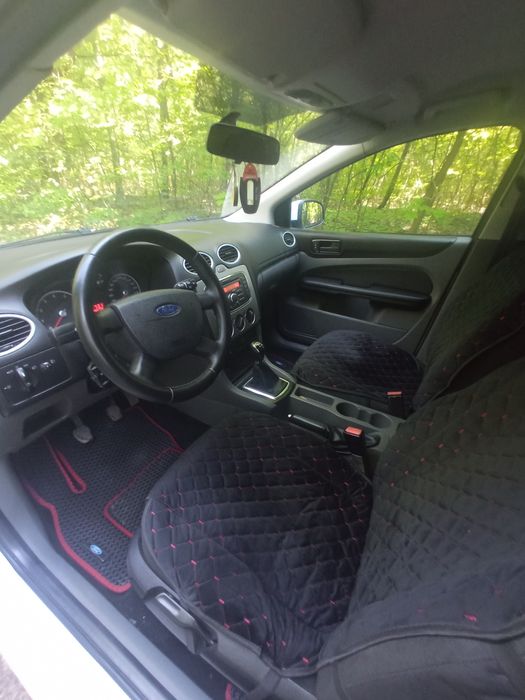 Ford focus 2 res