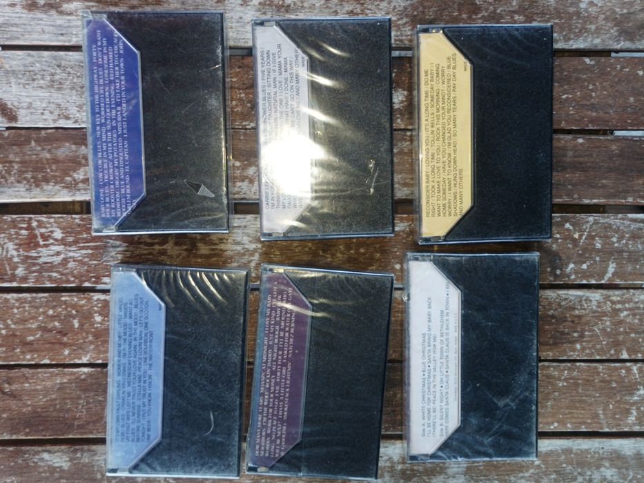 Cassetes seladas Blues e Elvis Presley