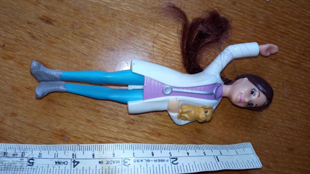 Фигурка mattel макдональдс 2019 врач ветеринар