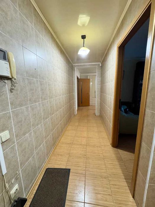 Слобожанське Продаж 3к квартири вул. Слобожанська (8 Березня) лівий берег лісопарк Дружби