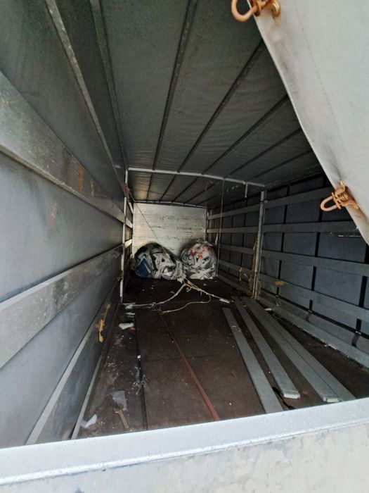 Atrelado com documentos