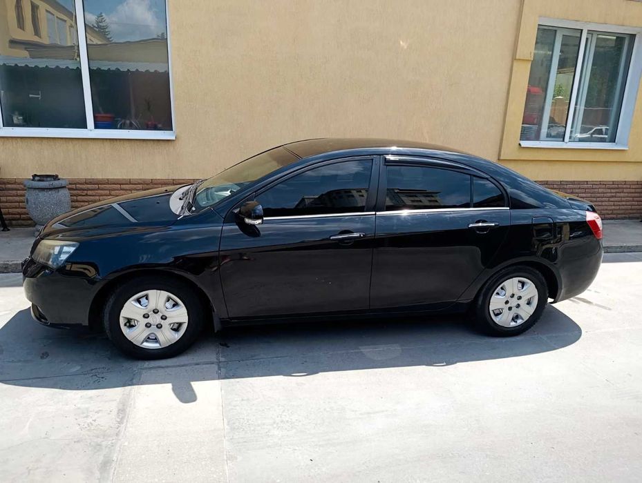 Geely Emgrand 7 (EC7) 2013