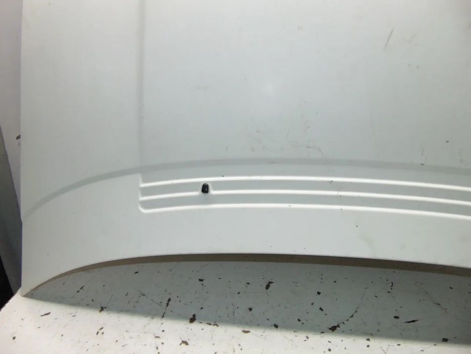 Mitsubishi Space Runner capot " usado em bom estado