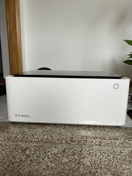 xTool M1 Laser + Air Assist + Riser Base with Honeycomb Panel