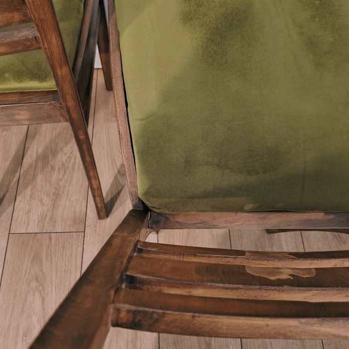 Krzesła Gościcińska Fabryka Mebli retro antyk renowacja krzesło drewno